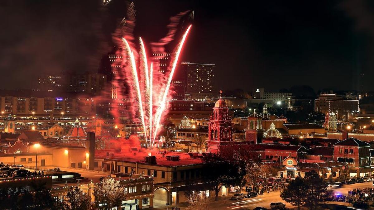 
Highwoods Properties owns the Country Club Plaza.
