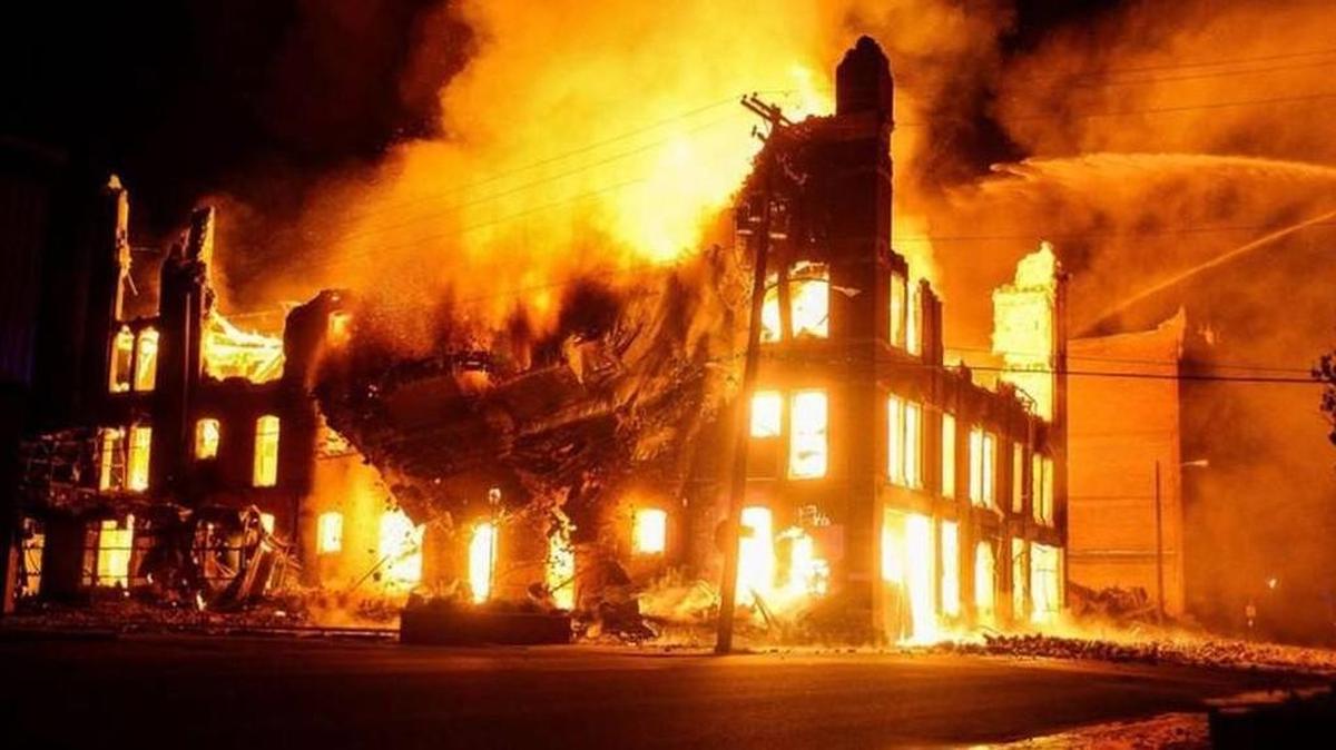 A massive fire destroyed an historic St. Joseph building last year, and a lawsuit last month over an insurance claim has damaged the owner’s reputation, a court filing said.