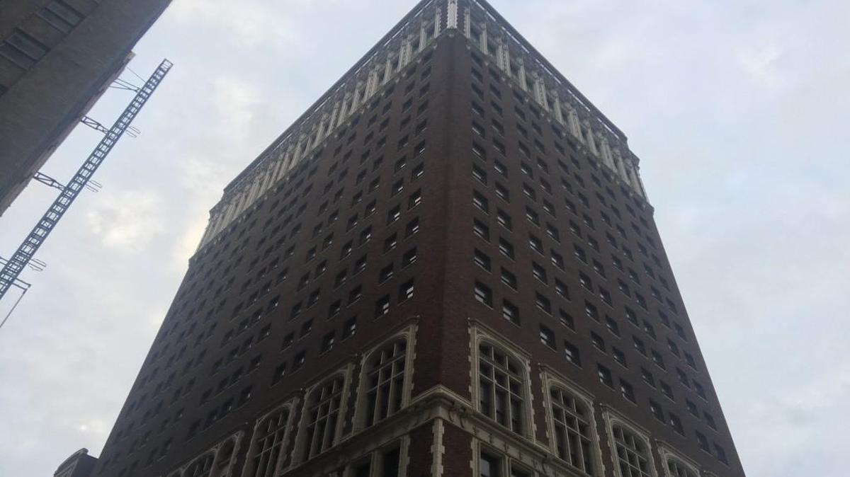 The Bernstein Companies plan to create about 200 apartments with rents around $1,500 for one-bedroom units and $2,100 for two-bedroom apartments in the Mark Twain tower.