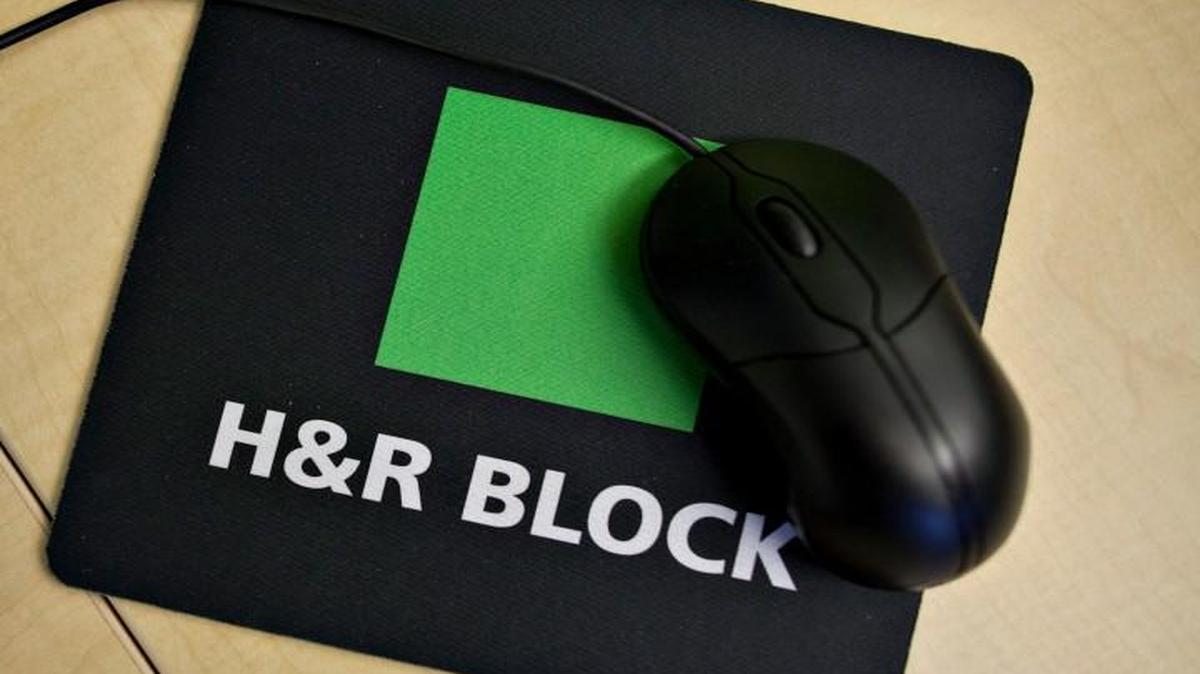 A study found that tax breaks allow many big businesses to pay far less than the official 35 percent federal corporate tax rate. Those breaks don’t help H&R Block, which the study’s author said is among companies paying close to “full freight.”