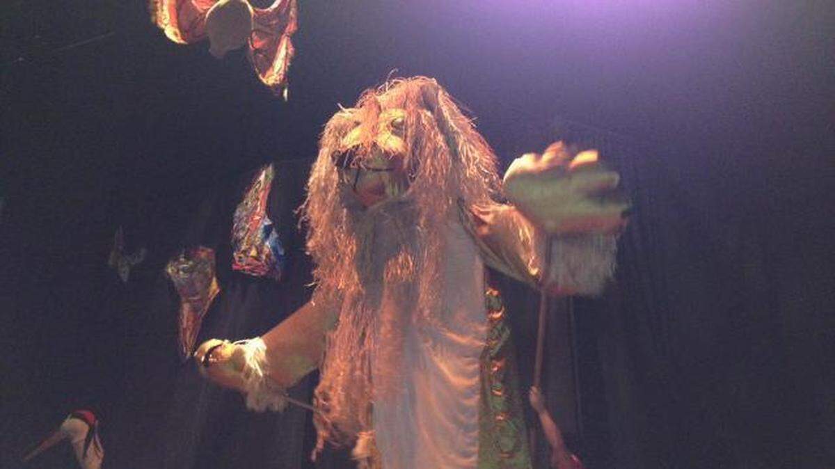 
A giant puppet from StoneLion Puppet Theatre loomed over guests Friday at the annual awards luncheon of ArtsKC on the Starlight Theatre stage.
