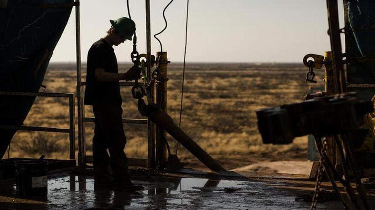 
“We saw weaker activity in some energy-sector-related manufacturing in January, and that pulled the overall index down somewhat,” Chad Wilkerson, a Fed vice president and economist, said in the report. 
