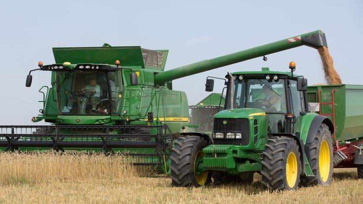 
Job reductions were signaled earlier this week when Deere cut its earnings forecast for the year and reported that its third-quarter profit fell 15 percent on weaker farm equipment sales. 
