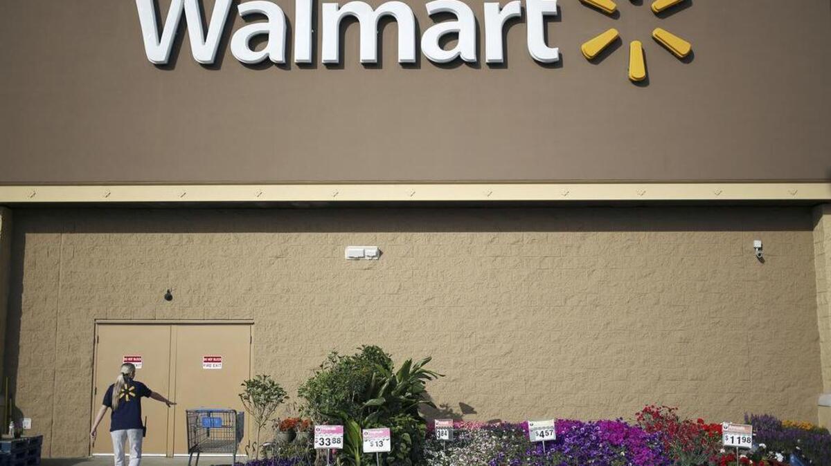 
Citing declining sales in military-style weapons, Wal-Mart announced it will stop selling them.
