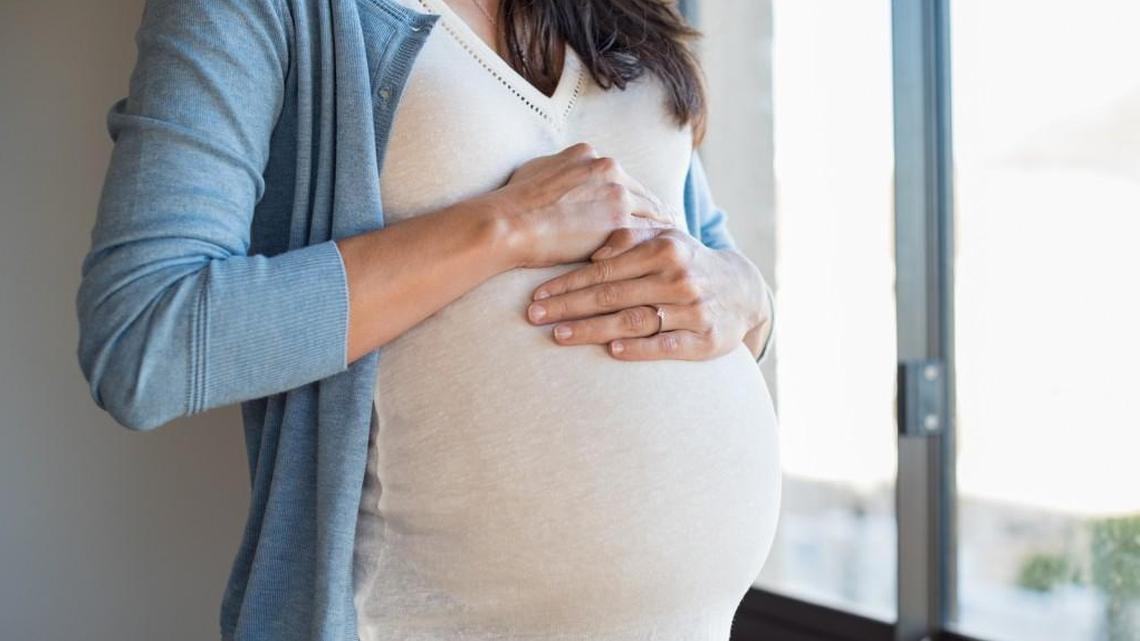 Although medical marijuana is no longer illegal in Arizona, a mother is facing child neglect charges for using it while pregnant.