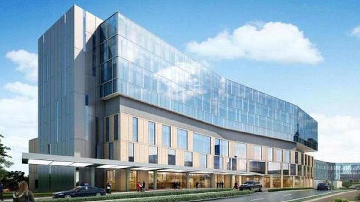 The Cambridge North Patient Tower, under construction across 39th Street from the main University of Kansas Hospital in Kansas City, Kan., was initially planned as a seven-story building with 92 patient beds and 12 operating rooms. It was designed to accommodate four additional floors that could be built later. Because of demand, the hospital says it will complete those floors in 2018.