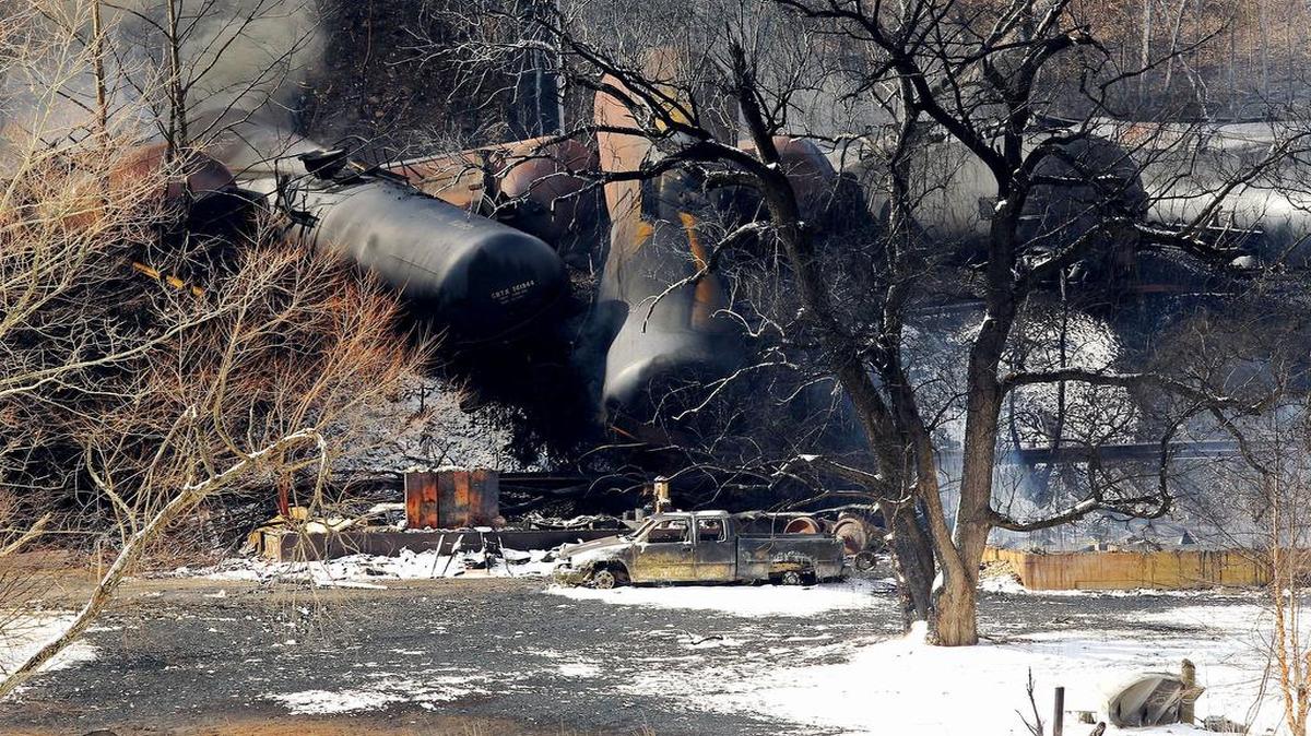 
In February, a CSX train carrying more than 100 tankers of crude oil derailed in a snowstorm near Mount Carbon, W.Va., sending a fireball into the sky and threatening the water supply.
