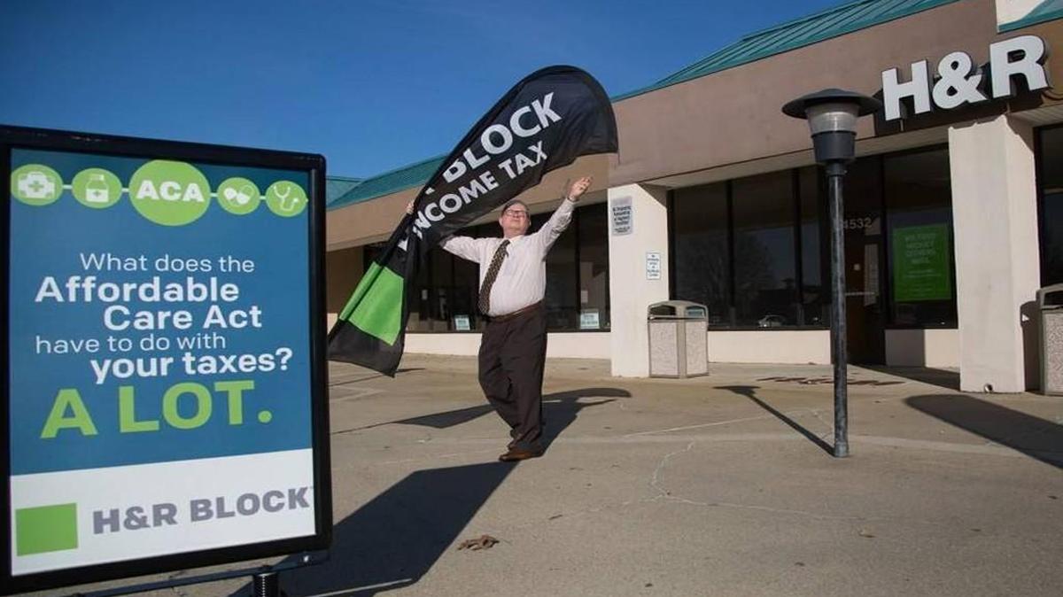 H&R Block hopes its coming tax season will halt recent customer losses.