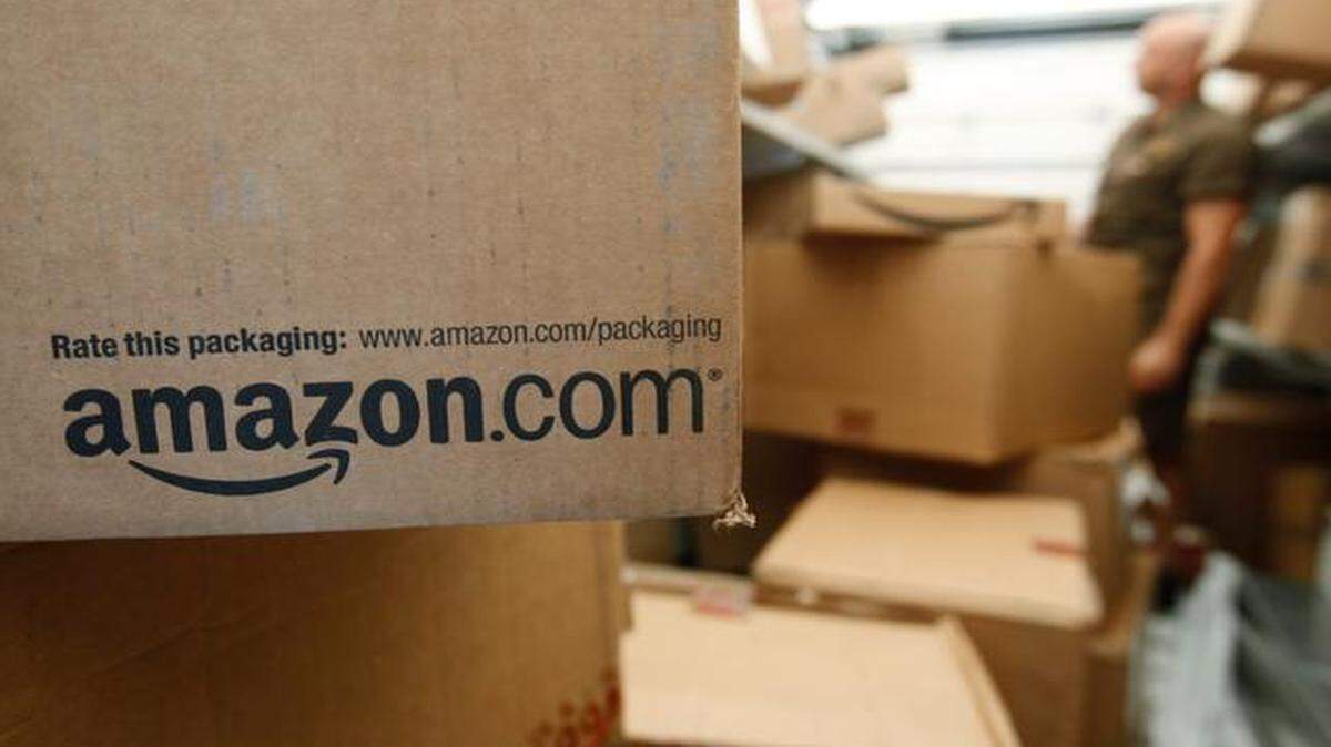 
Amazon and Hachette announced a multiyear agreement Thursday, ending their publishing dispute. Details of the deal were not announced.
