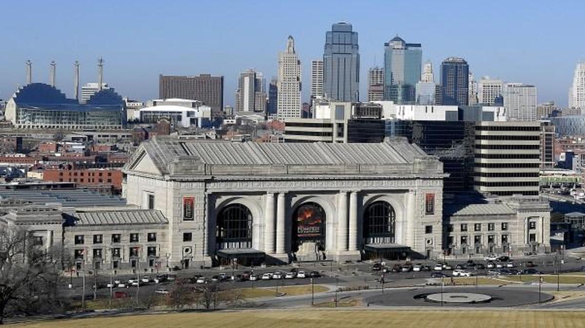 About 1,000 attendees are expected at the Downtown Council’s annual meeting from 11 a.m. to 1:30 p.m. Friday at the Kansas City Convention Center.