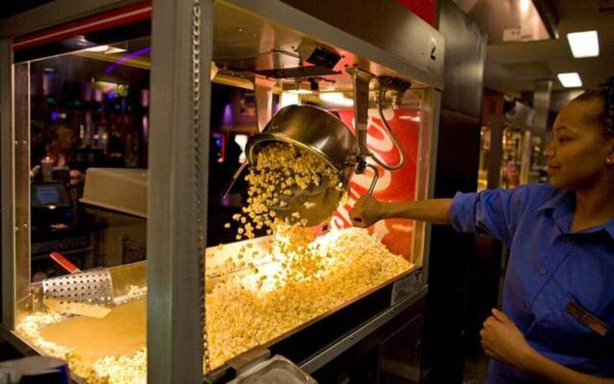 
The U.S. Food and Drug Administration released menu labeling rules Tuesday for movie theaters, restaurants and grocery stores that will disclose how many calories are in meals and snacks.
