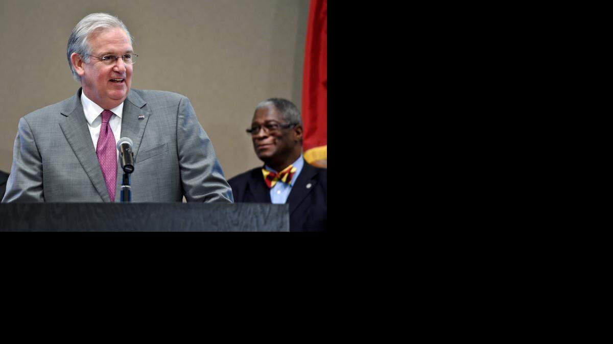 
Missouri Gov. Jay Nixon spoke about Senate Bill 635 before signing it into law on Tuesday near Kansas City Mayor Sly James at the Greater Kansas City Chamber of Commerce in Union Station. The legislation is designed to end a long-running economic border battle between Missouri and Kansas.
