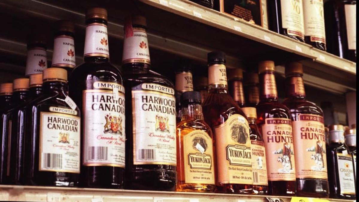 Drizly launched and promptly suspended its home alcohol delivery service in Kansas City on Thursday.