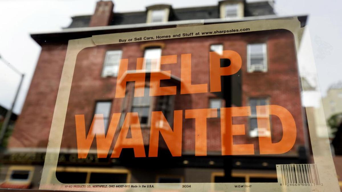 
The government reported 1,403,600 workers on establishment payrolls in Kansas in June, compared with 1,392,100 a year earlier. On the Missouri side, employers had 2,758,000 on their payrolls in June 2015, compared with 2,735,100 in June 2014.
