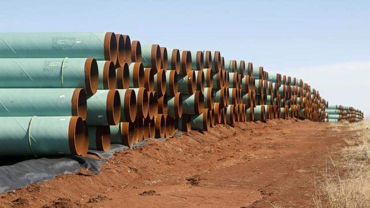 
Miles of pipe for the stalled Canada-to-Texas Keystone XL pipeline were stacked in a field near Ripley, Okla.

