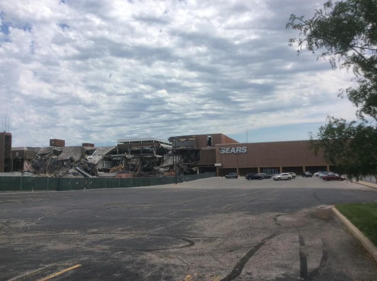 The Sears in Metcalf South Shopping Center lasted nearly half a century.