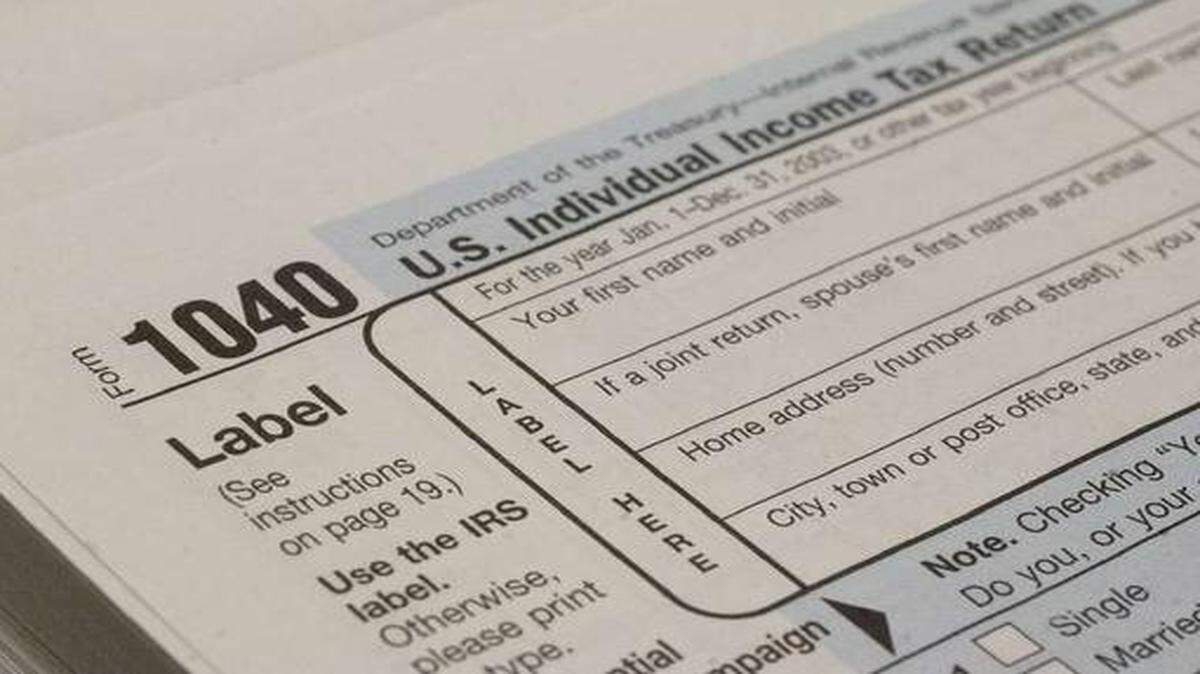 
Take the receipt from paying your tax preparer last year to an H&R Block office and get this year’s taxes done for half the amount, Block’s offer says.
