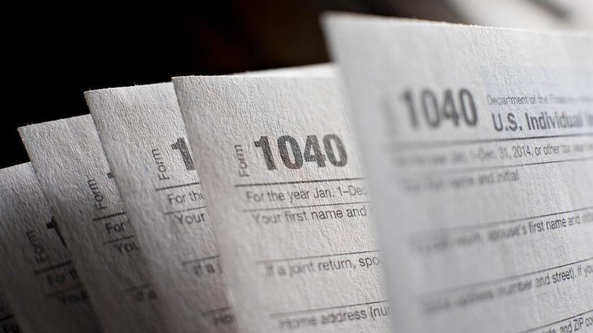 A survey by the Progressive Policy Institute said high fees charged by tax preparers, including Kansas City-based H&R Block, eat into refunds due to some low-income filers. Block said the report is inaccurate.