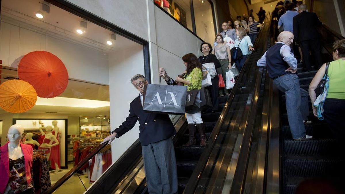 
July retail sales data should shed light on consumer spending.
