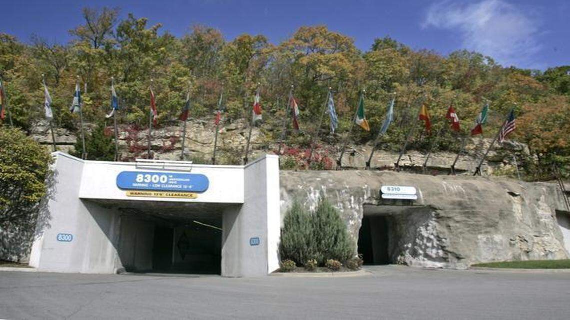 
The Hunt Midwest SubTropolis is in Kansas City, North. 
