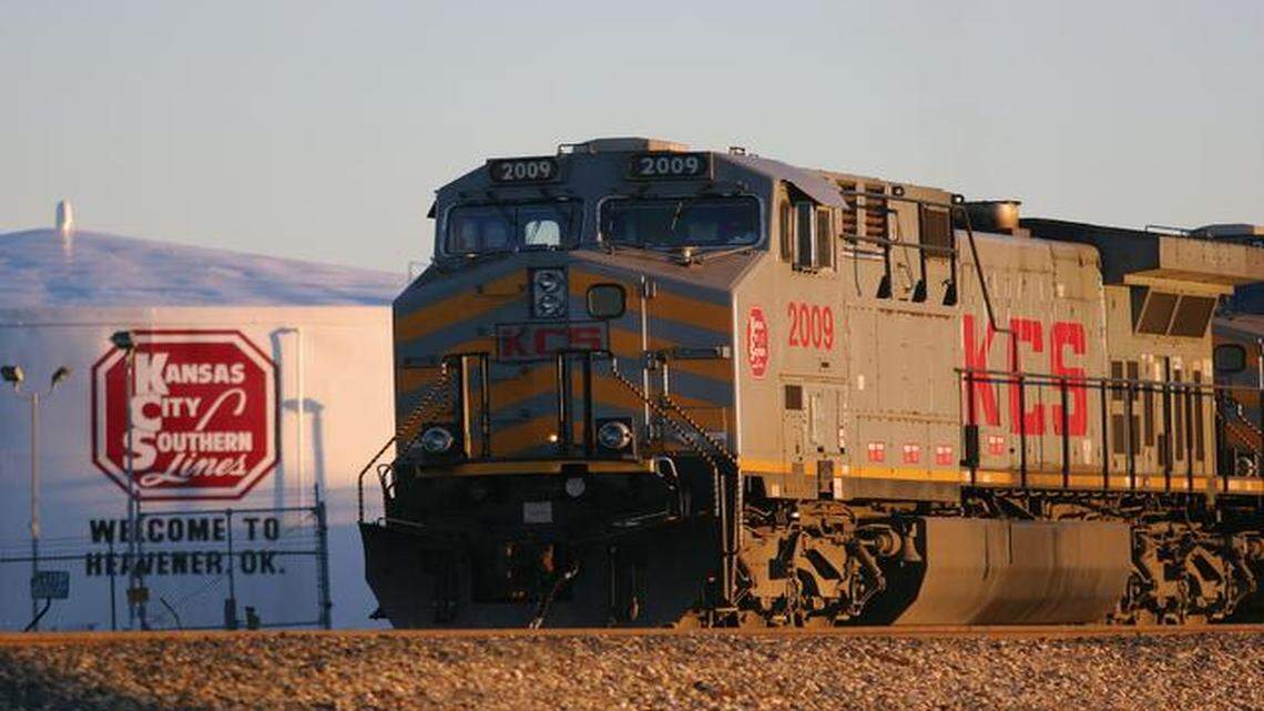 
Revenue for Kansas City Southern railroad climbed 9 percent during the third quarter to a record $678 million. Analysts had expected revenue of about $672 million, according to a Thomson Reuters report.
