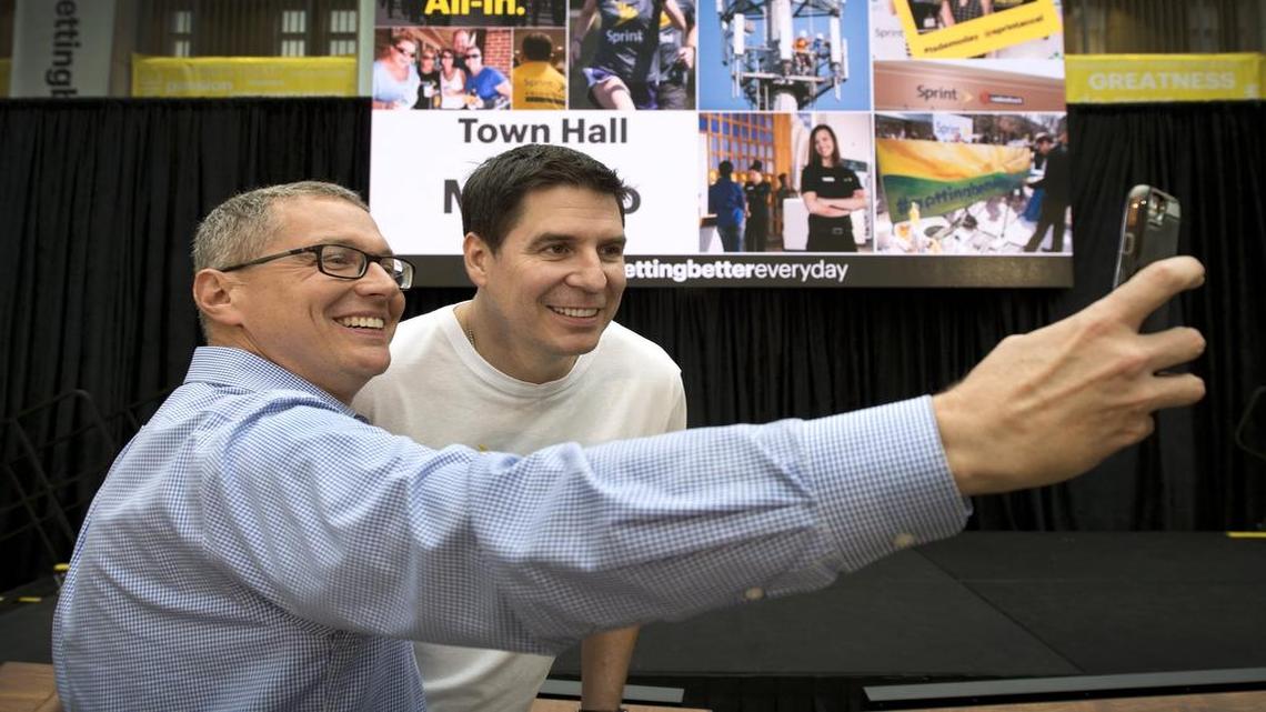 
As an exceptionally hands-on leader, Marcelo Claure works hard to engage and motivate his team. After a town hall meeting this month, Sprint performance coach Scott Robinson grabbed a selfie with the boss.
