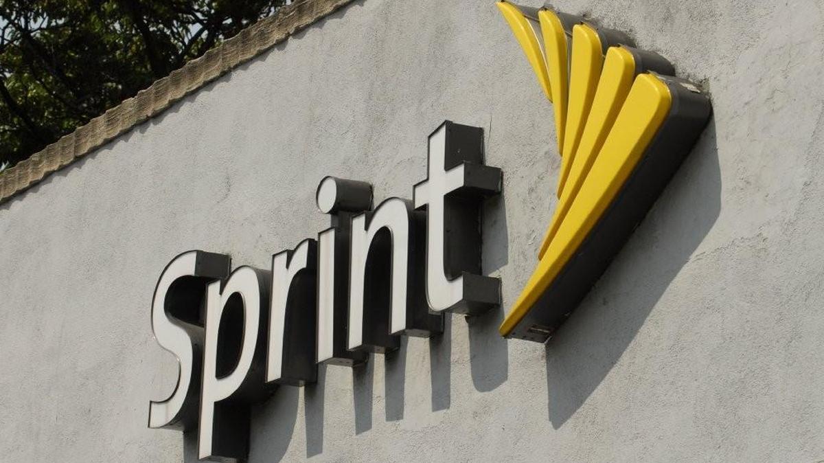 Sprint’s download speeds surprised testers who visited 30 cities and continued their testing during the drives between towns, according to a PC Magazine report.