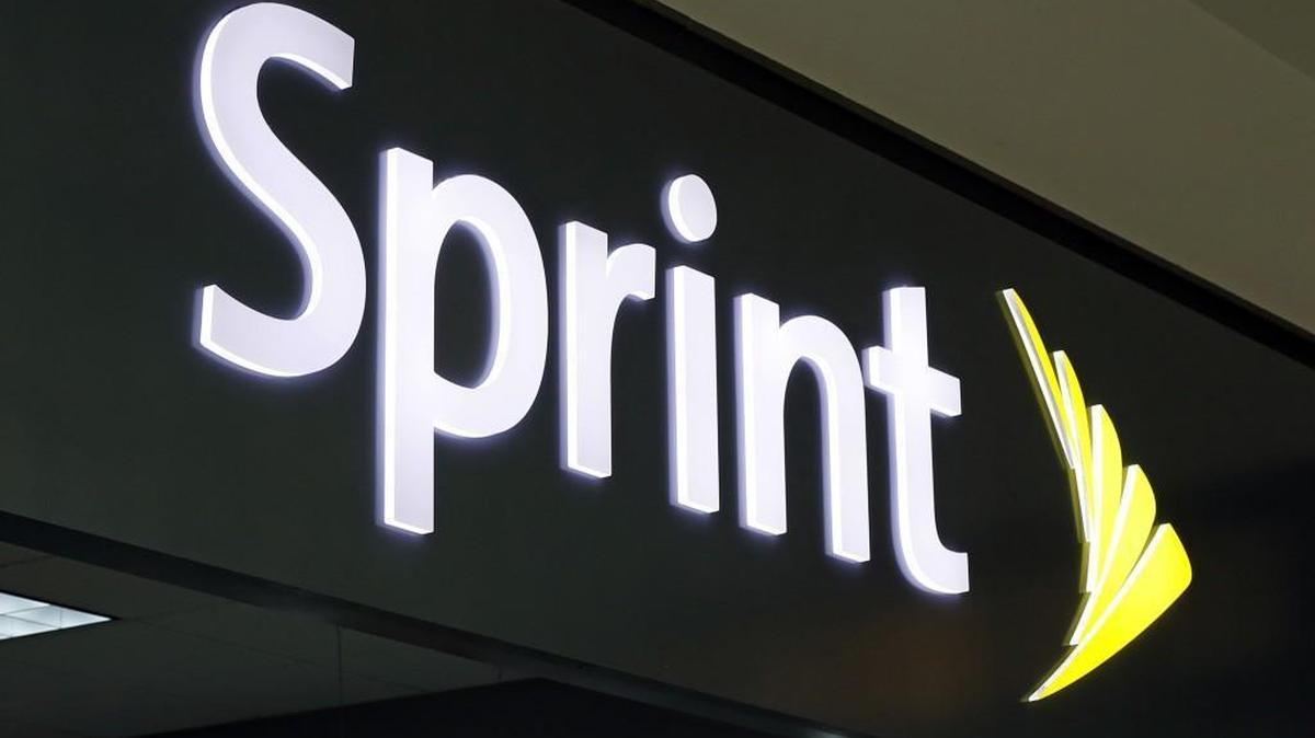 Sprint finance chief Tarek Robbiati is being replaced by Michel Combes, whom Sprint described as “a turnaround strategist.”