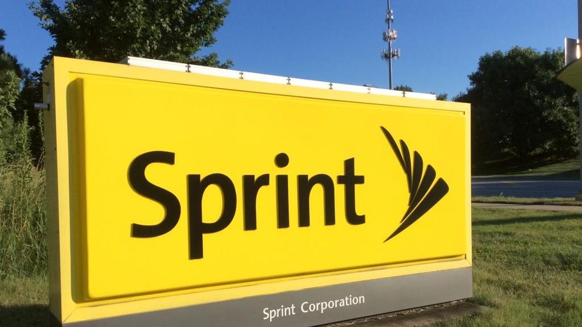 Sprint’s deal with Cox Communications comes a few months after reaching a more extensive network agreement with cable operator Altice USA.