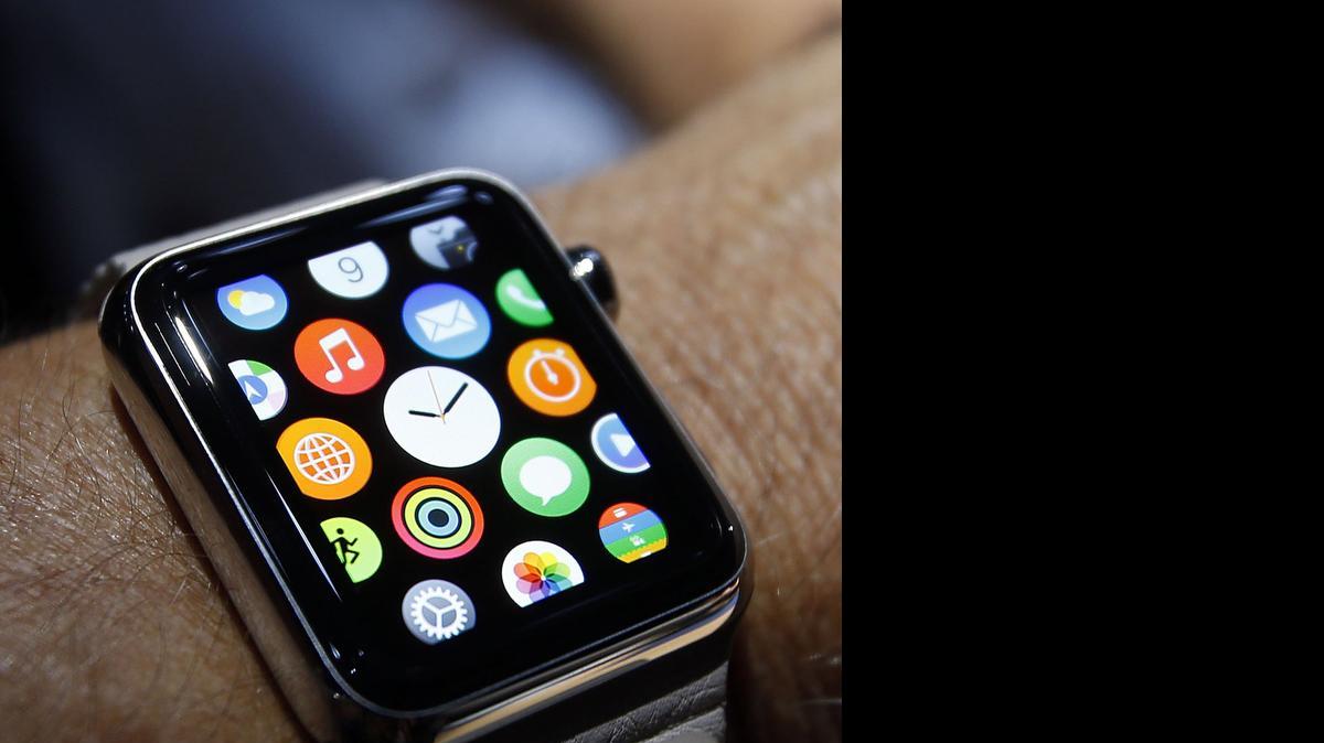 
NIC has developed an app for the new Apple smartwatch that helps users track government deadlines, such as taxes and license renewals

