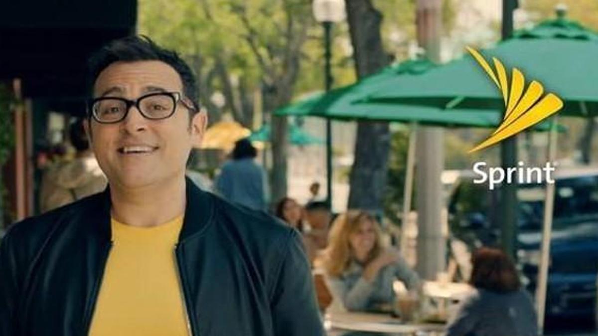 Sprint grabbed Verizon’s former “Can you hear me now?” pitchman for its new marketing message that all networks are great so Sprint’s half-off rate plan is reason to switch.