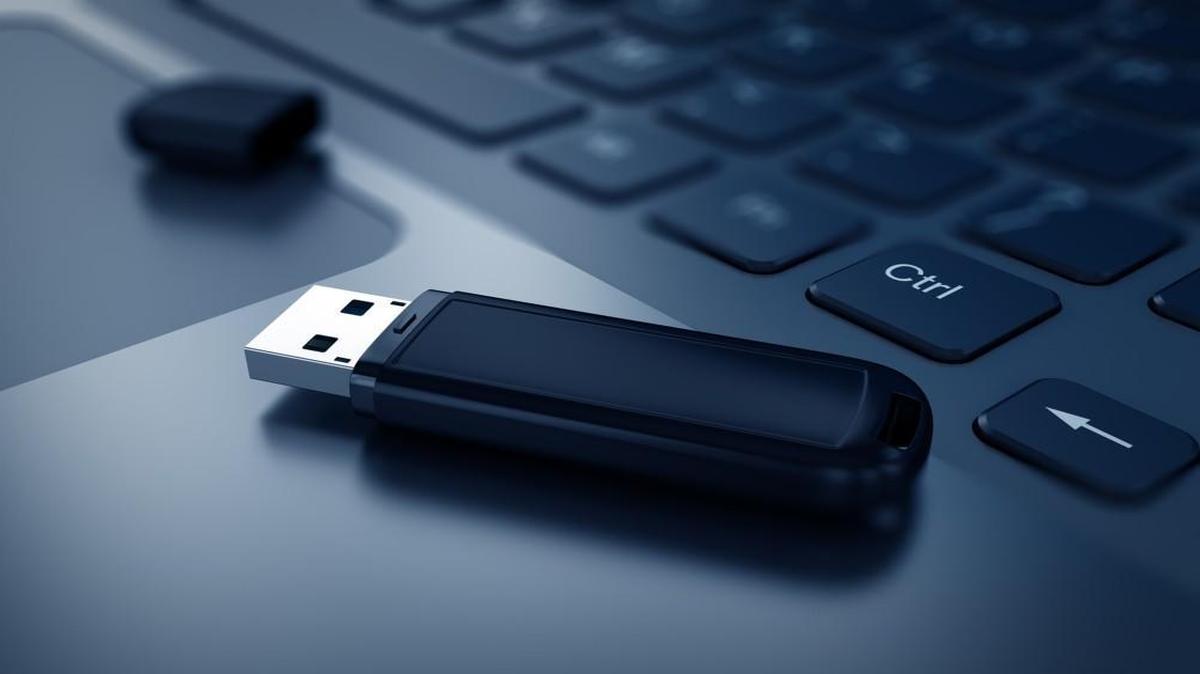 Researchers at the University of Illinois found that nearly half of people who find a USB drive will plug it into a computer and open the files, making themselves vulnerable to cyberattacks.