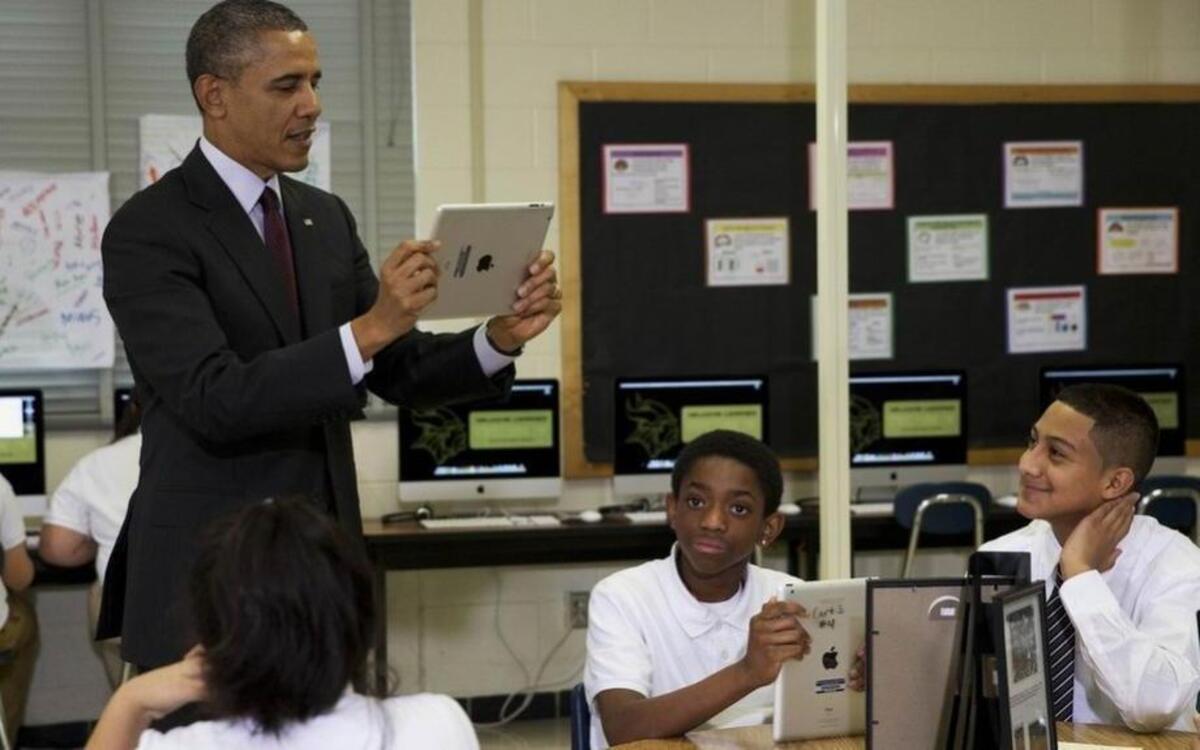 
President Barack Obama announced a pilot program called ConnectHome under which the public, private and nonprofit sectors will work together to provide high-speed Internet and digital devices to more families at a lower cost.

