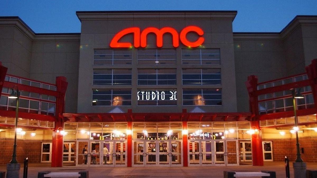 Driehaus Capital Management, the largest shareholder of Carmike, fears AMC’s merger plan undervalued the company.
