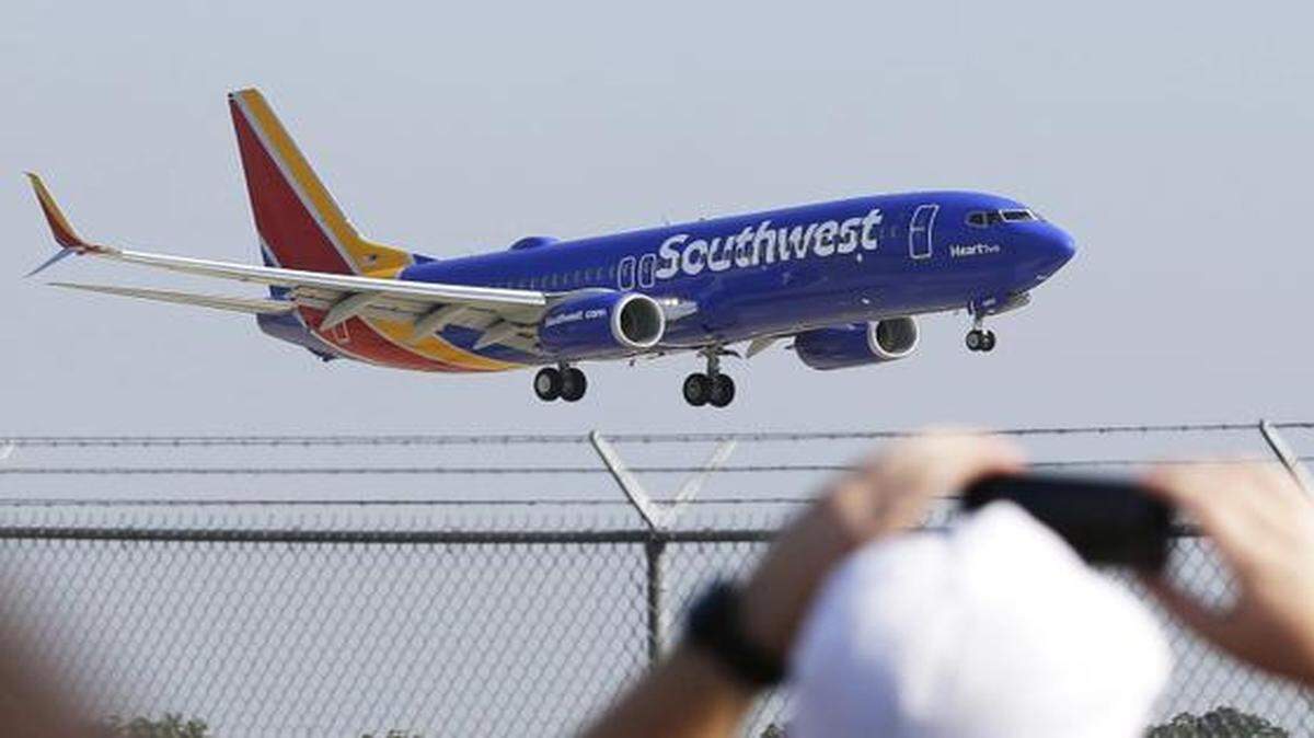 
Southwest Airlines will continue its daily nonstop flight between Kansas City International Airport and Ronald Reagan Washington National Airport.

