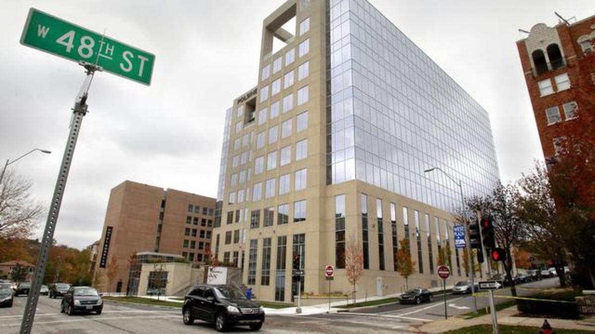
The Plaza Vista office building is home to the Polsinelli law firm’s headquarters.
