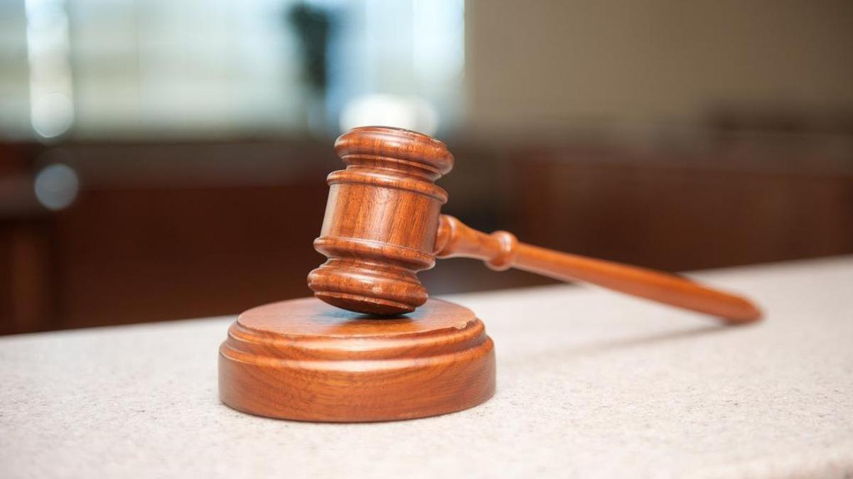 Joe Jamail was lead counsel in more than 200 cases that resulted in verdicts or settlements of at least $1 million for clients in personal injury matters, according to his website.
