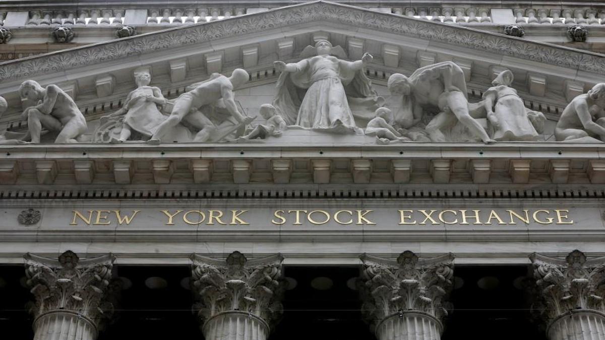 The S&P 500 fell 3.30, or 0.16 percent, to 2,060.99. The Dow Jones industrial average fell 50.44, or 0.29 percent, to 17,552.17. The tech-heavy Nasdaq composite rose 2.56, or 0.05 percent, to 5,048.49.
