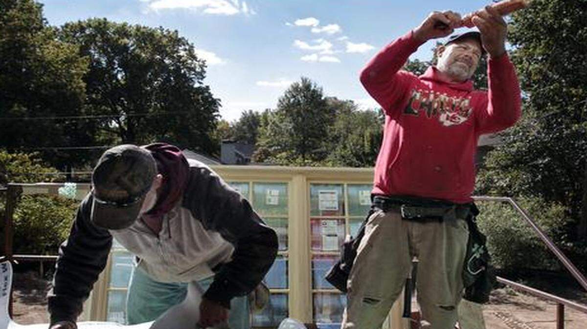
The Home Builders Association of Greater Kansas City said in its monthly statistical report that 306 single-family permits were issued last month. That’s the lowest monthly total since February, when 219 permits were issued.
