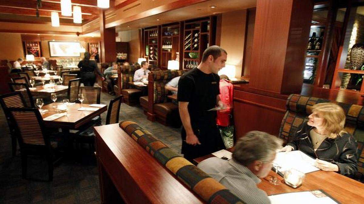 
The main dining room at Seasons 52 on the Country Club Plaza.
