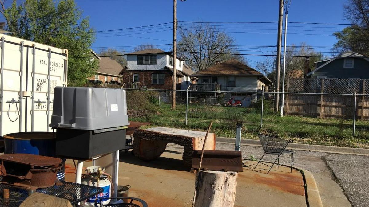 Neighbors with houses backing up to the Hammerspace parking lot at 440 E. 63rd St. fought against expansion of the makerspace business, and the company has decided to leave the Brookside neighborhood.