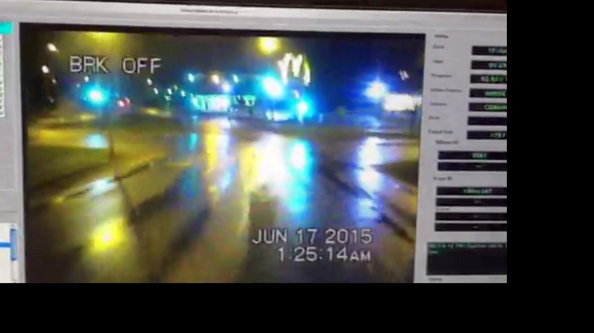 
Dash camera video shows that a Kansas City police patrol wagon involved in a fatal crash with a motorcyclist early Wednesday at 31st Street and Van Brunt Boulevard had a green light as it traveled through the intersection.
