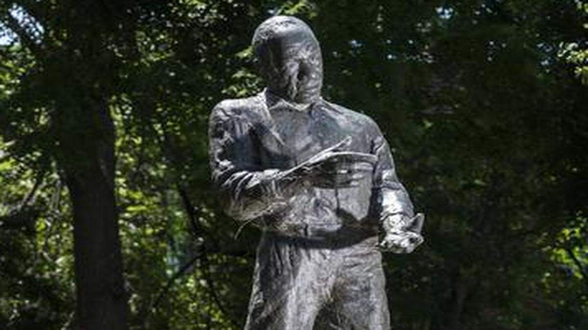 
The statue of Leon M. Jordan, dedicated in May 1975, stands in the memorial park named for him at East 31st Street and Benton Boulevard in Kansas City.
