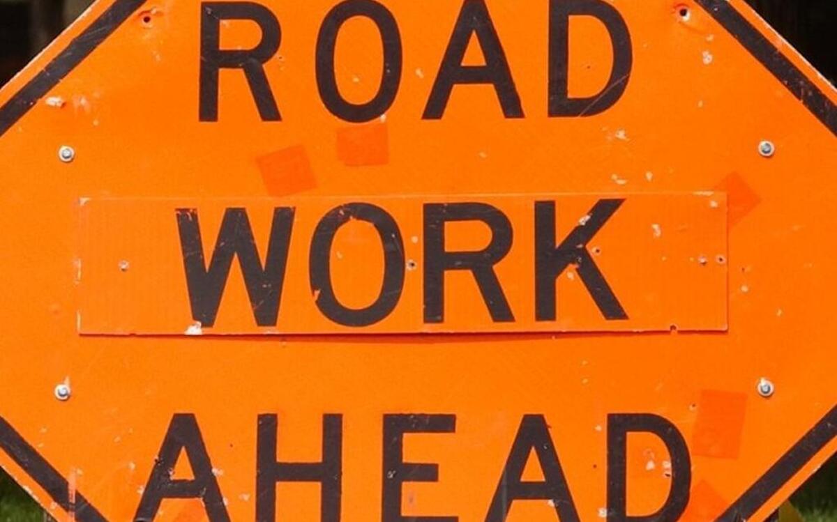Crews will close various lanes of southbound Interstate 35 in Clay County overnight beginning Wednesday to work on guardrail work.