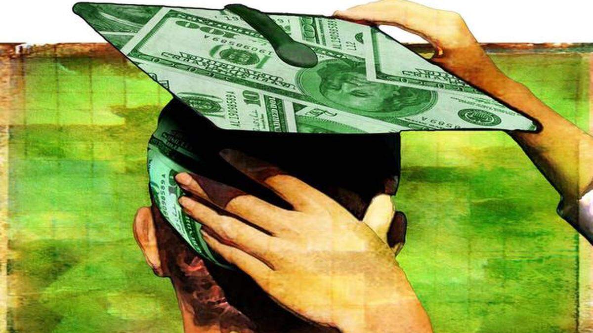 
The latest data from the U.S. Department of Education show the three-year default rate fell to 12.6 percent for Missouri students who were supposed to begin repaying their loans in fiscal year 2011, down from 13.1 percent the year before. Officials attribute the decline to investing in financial literacy programs for student borrowers.
