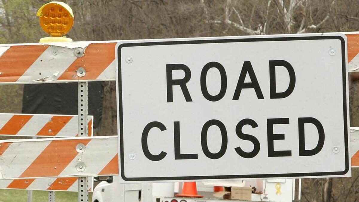 A pavement repair project will close westbound lanes of 95th Street between Lee Boulevard and State Line Road in Leawood for a week beginning Monday. Eastbound traffic will be reduced from two lanes to one in the area.