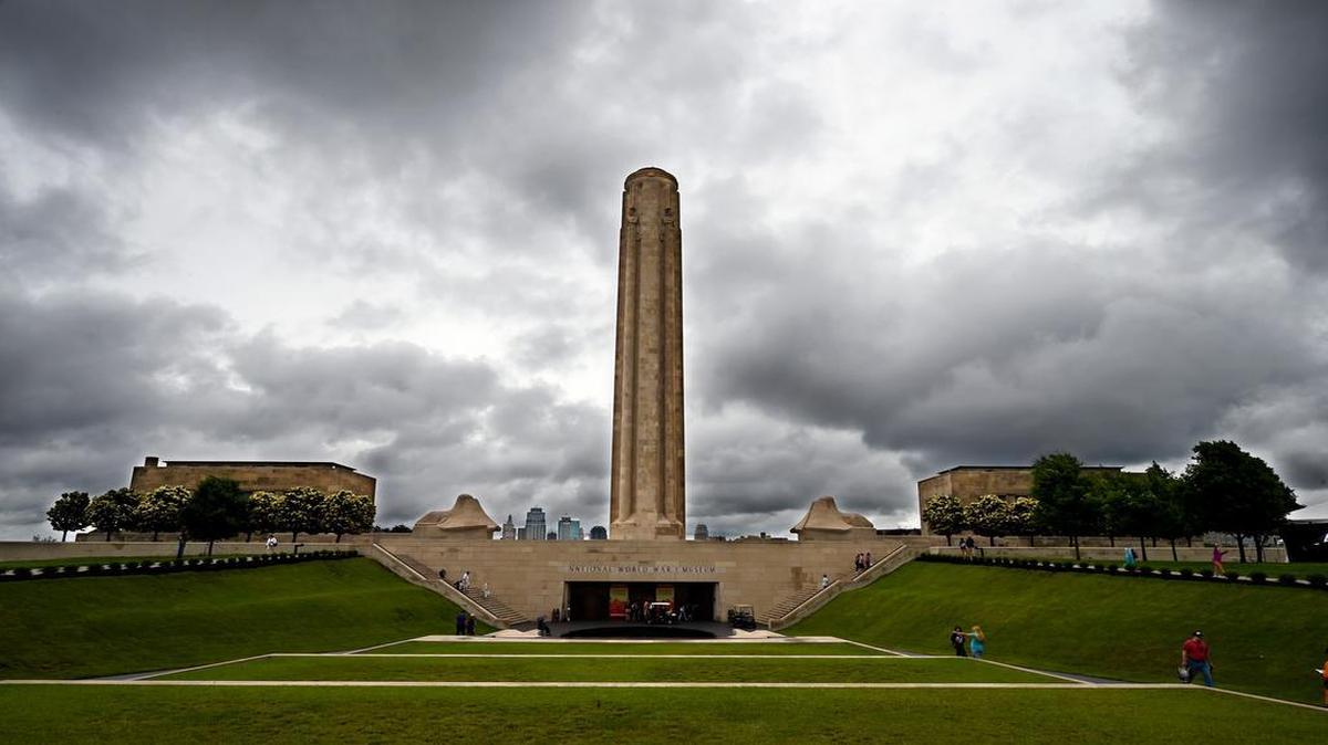 
A wet month of May for the Kansas City area continued Sunday and put a bit a bit of a damper on Memorial Day weekend festivities, including those taking place in and around the World War I Museum at the Liberty Memorial. Heavy clouds dumping more rain made their way over downtown early in the afternoon.
