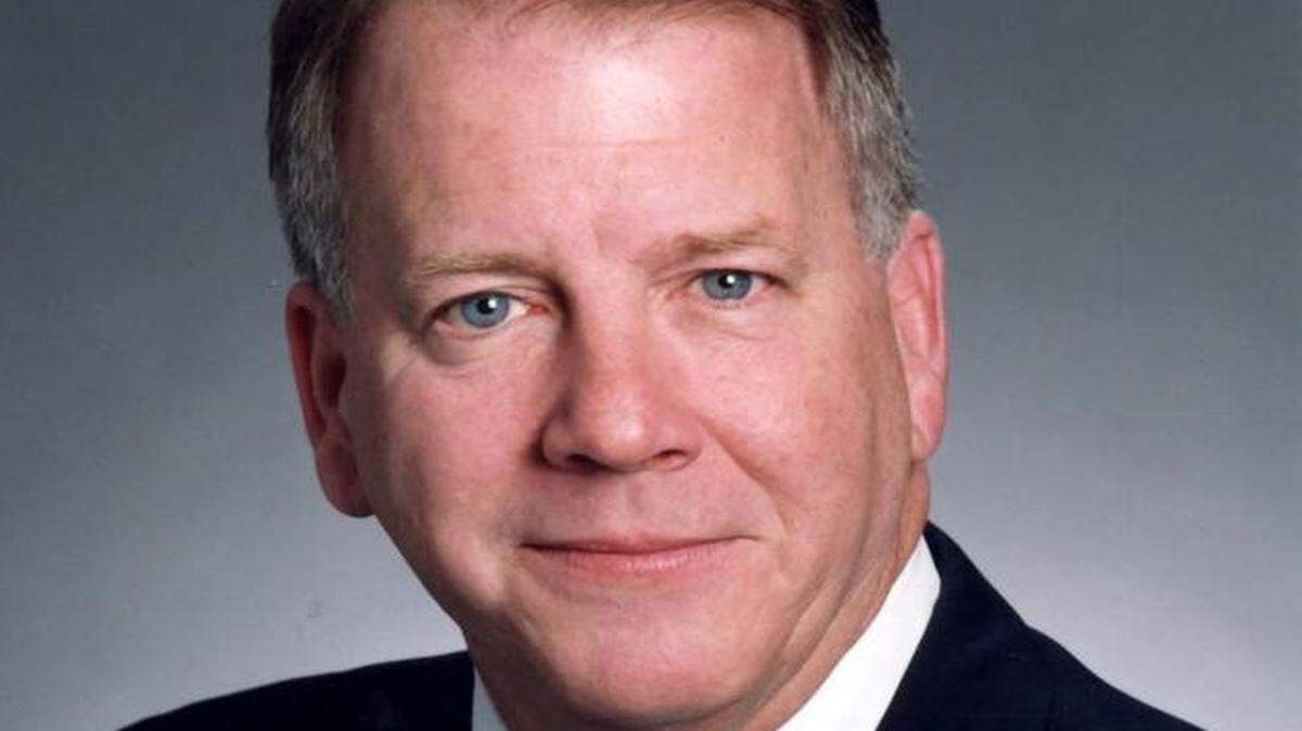
Pat Gray, a longtime political adviser in Kansas City, died Thursday after a short illness. He was 69.
