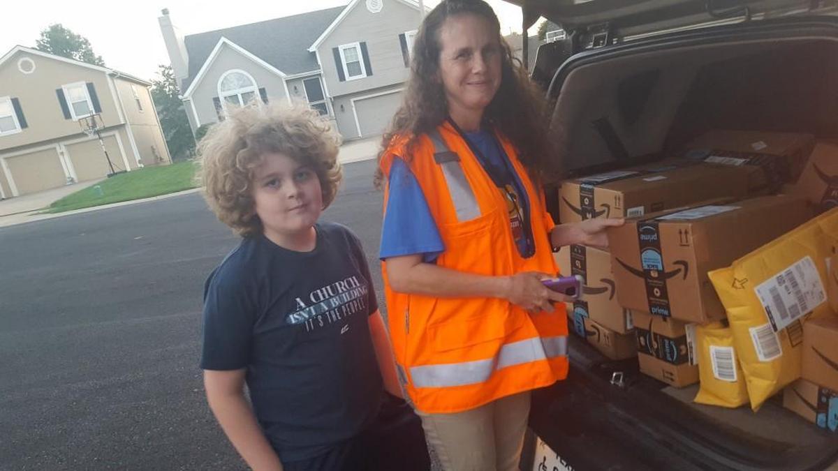 Flex driver Audra Pankrez recently loaded her Kia Soul with 22 Amazon packages for deliveries while 10-year-old son Shane Pankrez rode along.