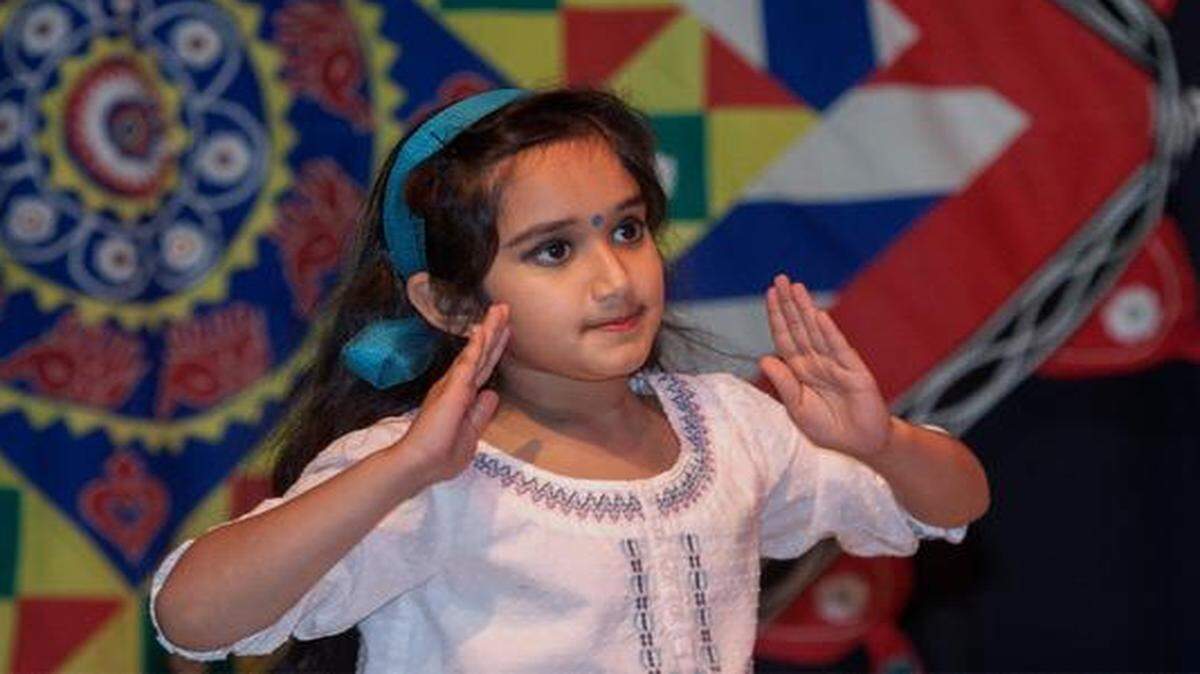 
Crystal Mukherjee, 6, of Leawood performed at the Bangladesh Association of Greater Kansas City’s Bangla New Year celebration Sunday at the Roeland Park Community Center.
